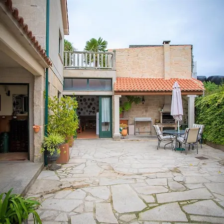 Sleeps 18 With Pool And Wifi